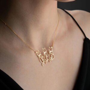 Personalized cat necklace, custom pet jewelry, stainless steel cat pendant, cat mom gift, engraved cat necklace, multiple cat necklace, DIY pet jewelry, titanium steel necklace, cat lover gift, memorial cat necklace.